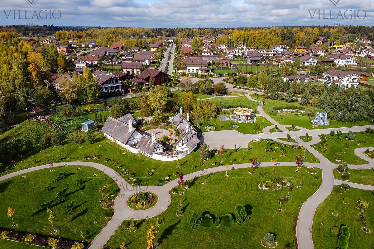 Emerald Village