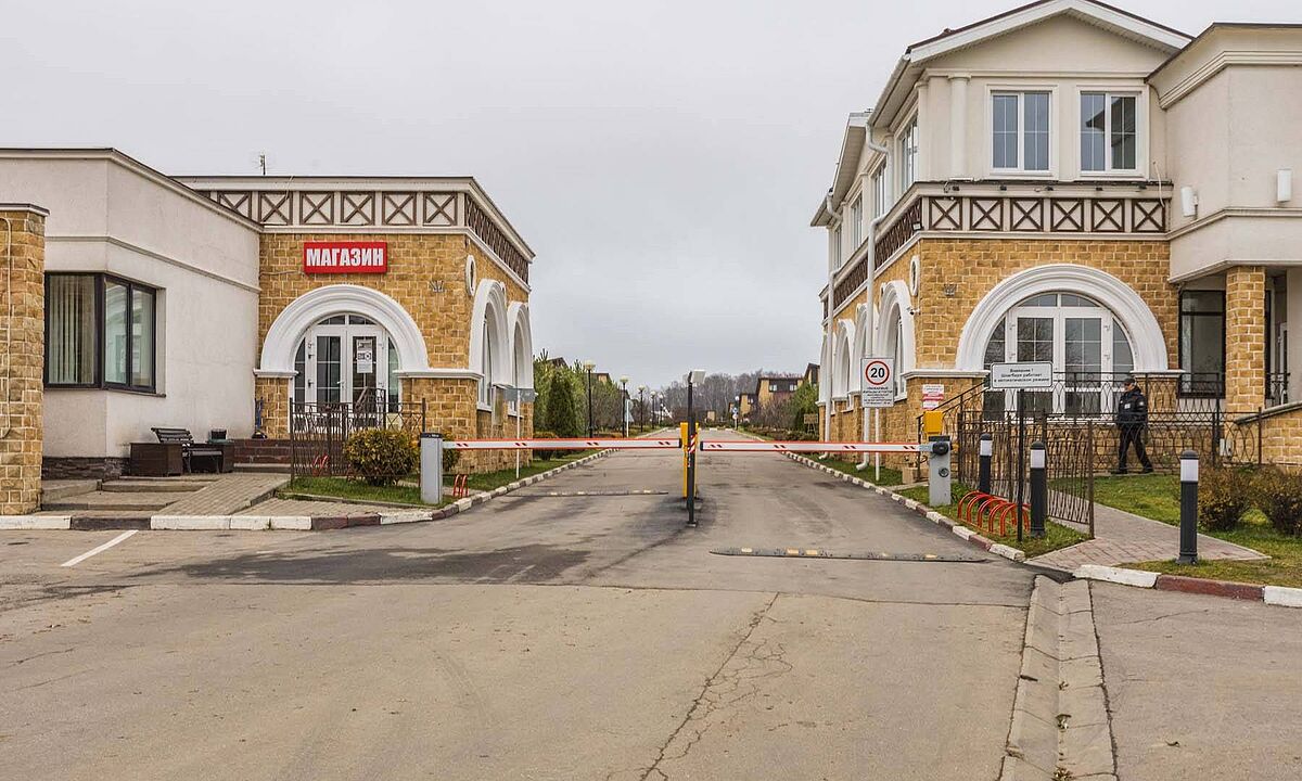 Коттеджный поселок «Марсель» — Продажа домов и участков в поселке от  Villagio Realty