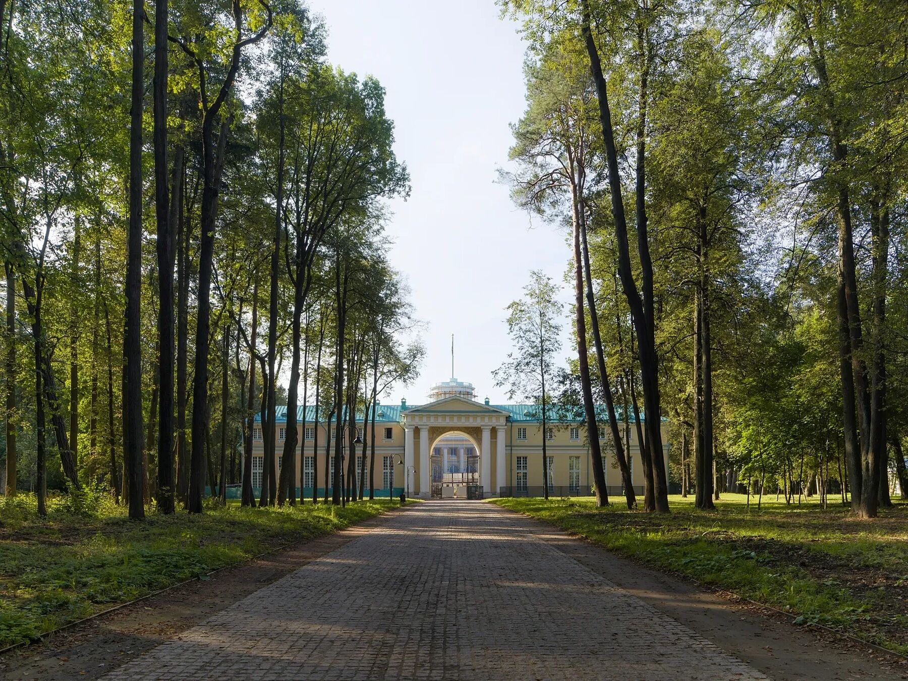 Майские праздники: что делать на Новой Риге