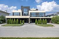Таунхаус с видом на озеро