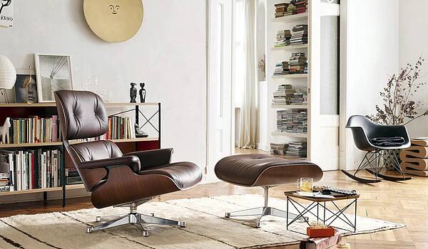 Культ дизайна: кресло Eames Lounge Chair and Ottoman 