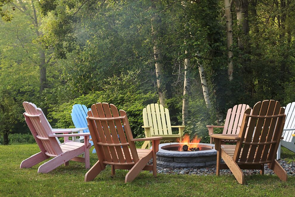 Культ дизайна: история садового кресла Adirondack